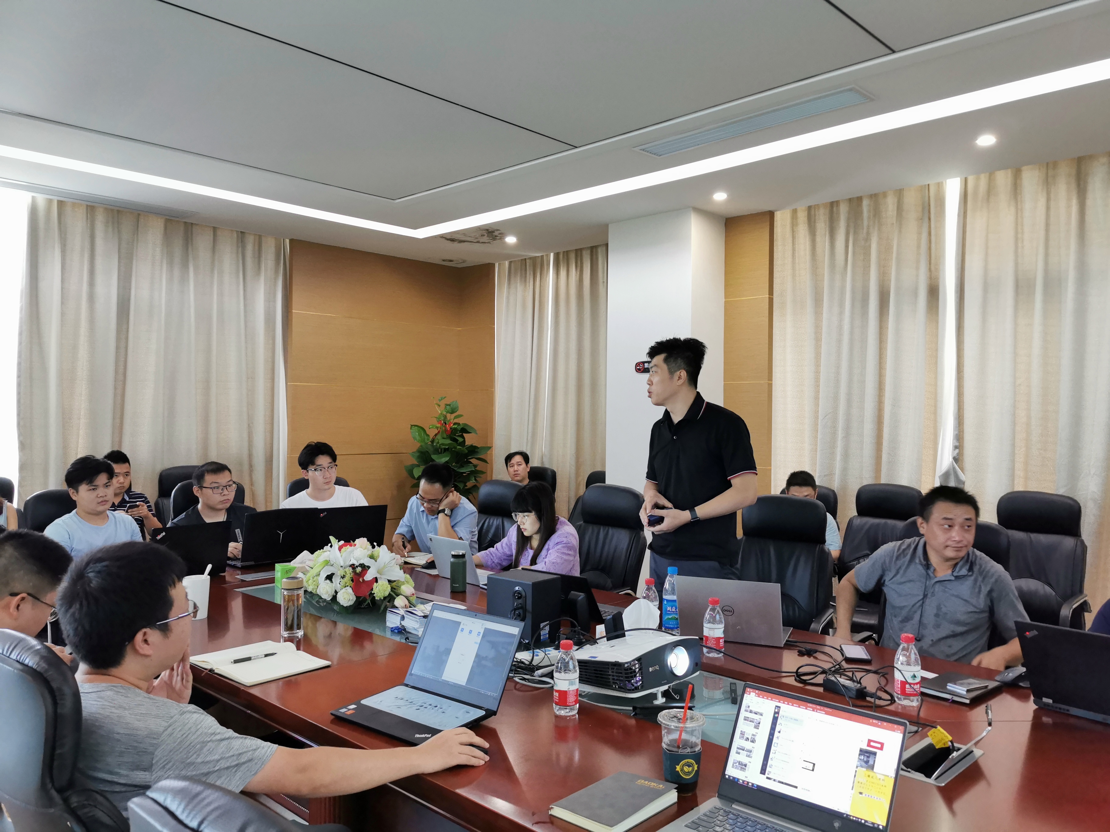 專(zhuān)題培訓(xùn) ｜ 解讀「智能傳感器產(chǎn)品」和「工業(yè)級(jí)移動(dòng)終端、視覺(jué)和UHF RFID產(chǎn)品」