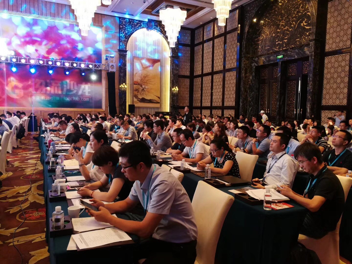 2018智慧物流高峰論壇 | 寶開(kāi)常務(wù)副總裁王雷應(yīng)邀作主題演講為活動(dòng)添彩