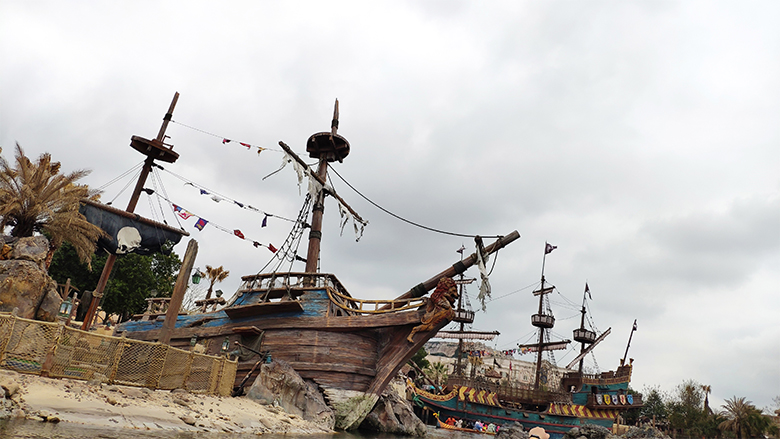 Happy Women’s Day | 歡度三八節(jié)，我們相約上海迪士尼樂園